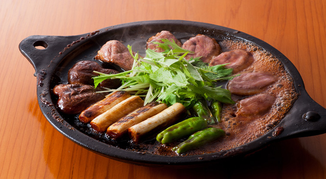 Kokyu: dining rooms, garden and dishes