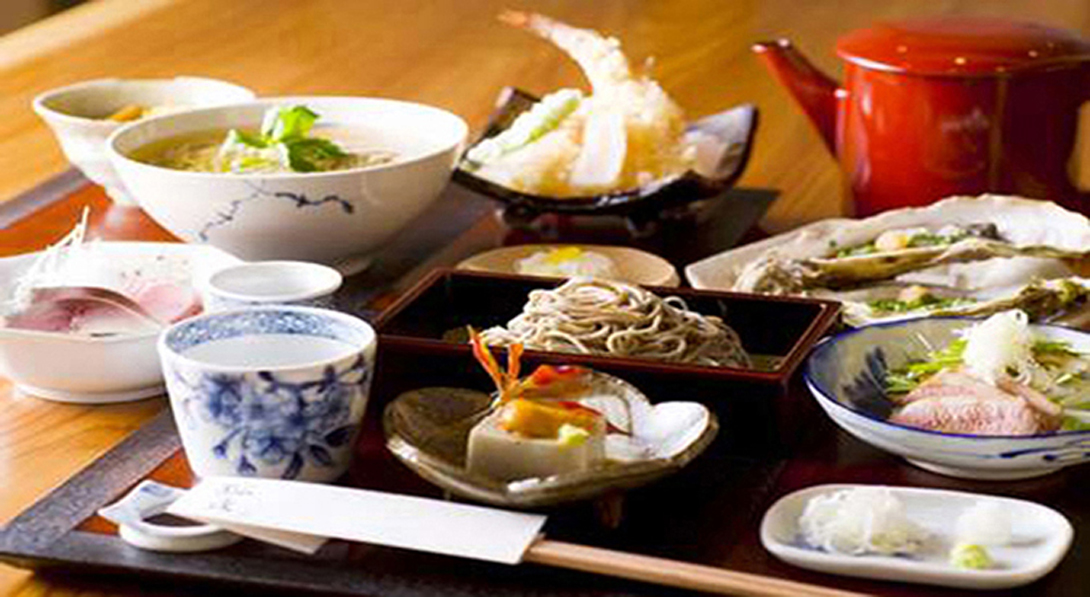 Kokyu: dining rooms, garden and dishes